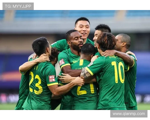 鲁能与中赫国安激战正酣谁能在这场对决中笑到最后